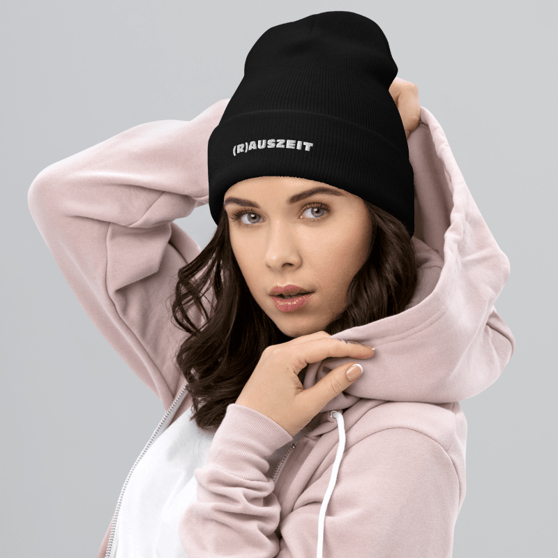 (R)AUSZEIT Beanie mit weißer Stickerei